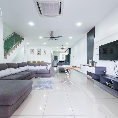 Port Dickson 14Pax 4Br Double Storey House Exteriör bild